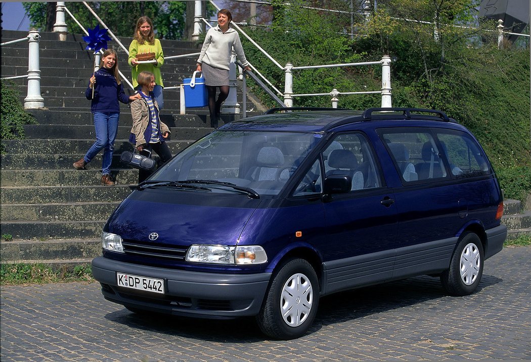 Toyota Previa (1994)