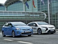 Toyota Prius Plug-in Hybrid vs. Opel Ampera