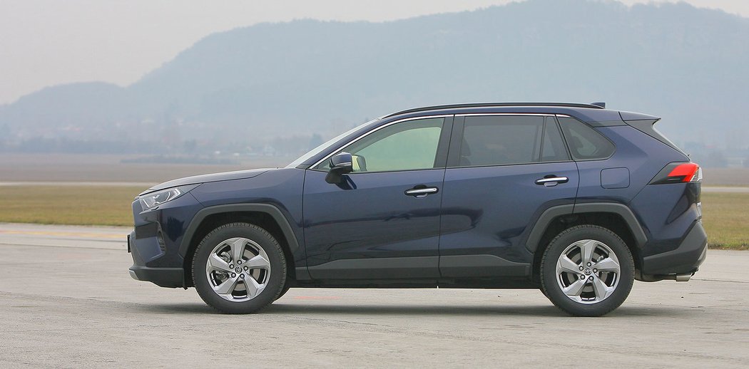 Toyota RAV4 2.0 Valvematic