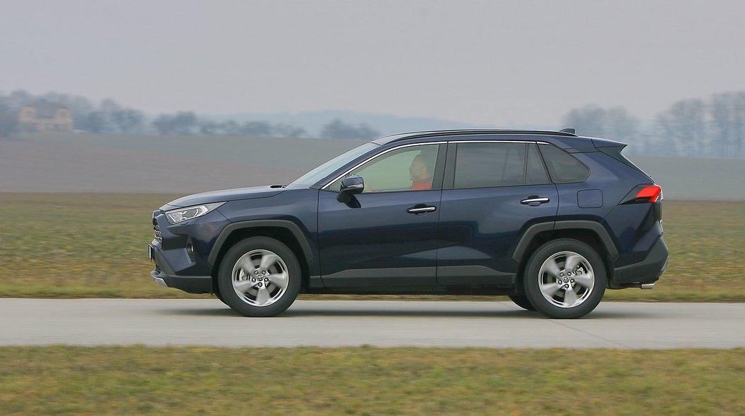 Toyota RAV4 2.0 Valvematic