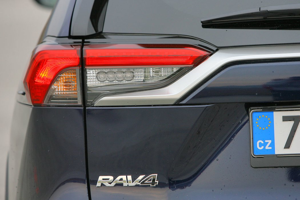 Toyota RAV4 2.0 Valvematic