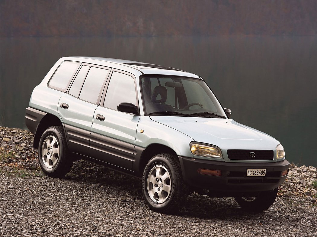 Toyota RAV4 5-door (1995)