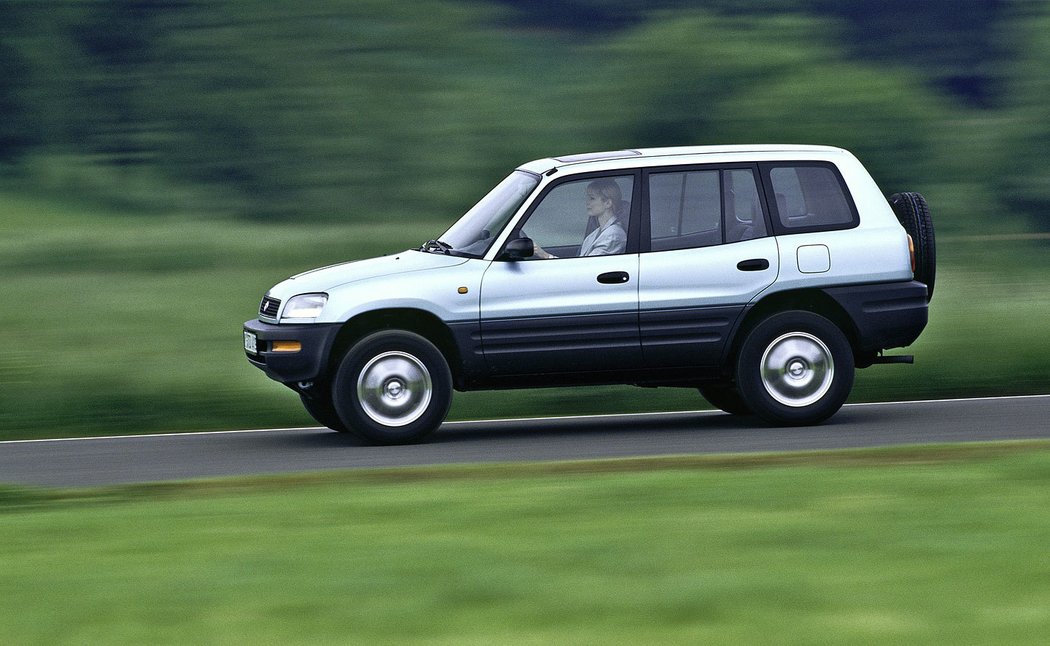 Toyota RAV4 5-door (1995)