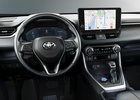 Vylepšená Toyota RAV4 nabídne modernější multimédia a vyšší bezpečnost 