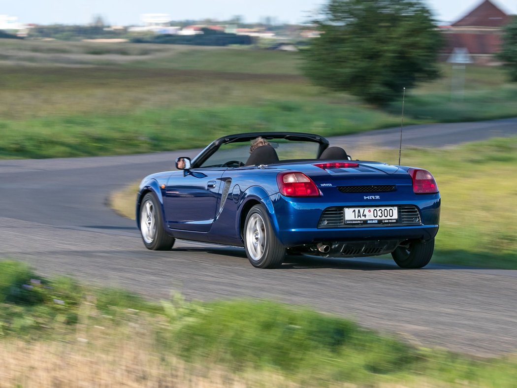 Toyota MR2