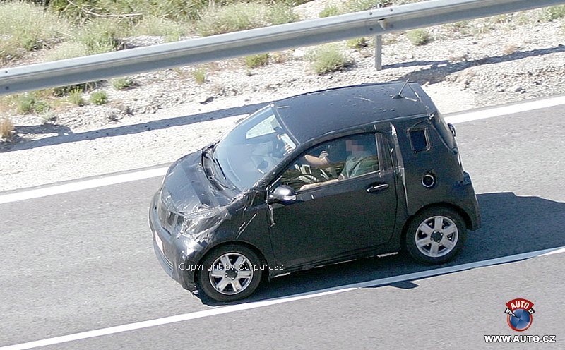 Toyota iQ