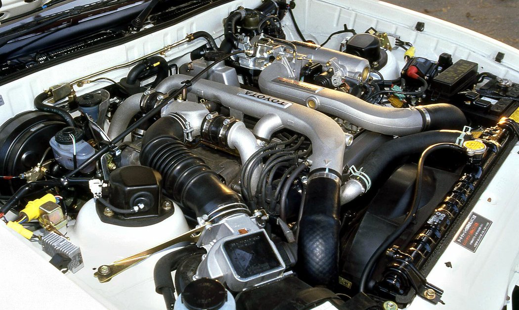 Toyota Supra 2.0 GT Twin Turbo (GA70) (1986-1988)