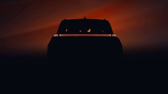 Tajemné video ukazuje nový model Toyoty. Zřejmě půjde o obří SUV Tajemné video ukazuje nový model Toyoty. Zřejmě půjde o obří SUV