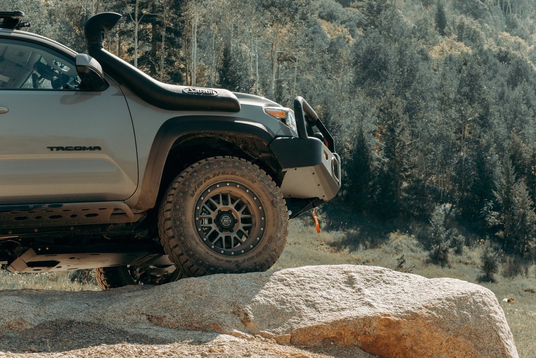 Toyota Tacoma Overlanding concept