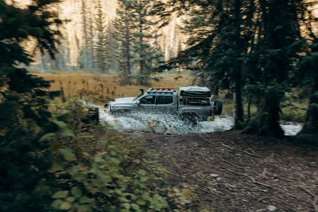 Toyota Tacoma Overlanding concept