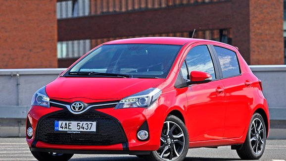 TEST Toyota Yaris 1.33 Dual VVT-i – Benzin, nebo hybrid?