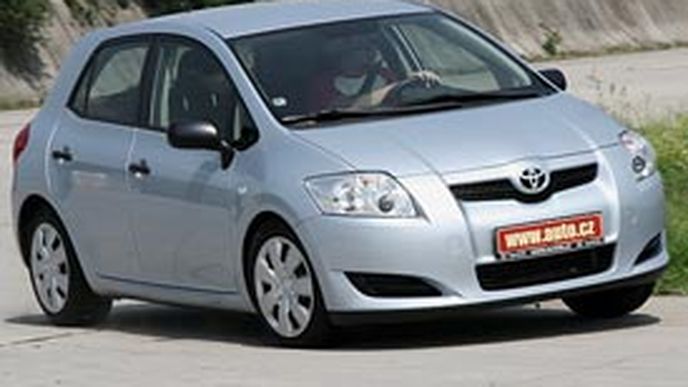 Toyota Auris 1,6 VVT-i – vnitřní hodnoty Toyota Auris 1,6 VVT-i – vnitřní hodnoty