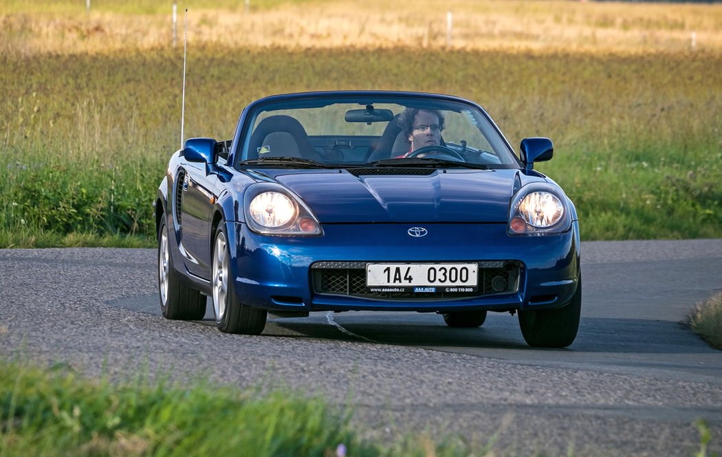 Toyota MR2