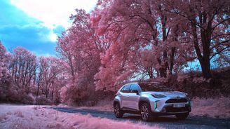 Toyota v Česku opět zlevní nové vozy až o stovky tisíc! Nabídne i výhodný operák  Toyota v Česku opět zlevní nové vozy až o stovky tisíc! Nabídne i výhodný operák