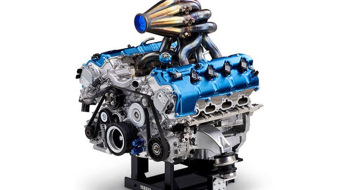 Toyota a Yamaha vyvíjí vodíkový osmiválec Toyota a Yamaha vyvíjí vodíkový osmiválec