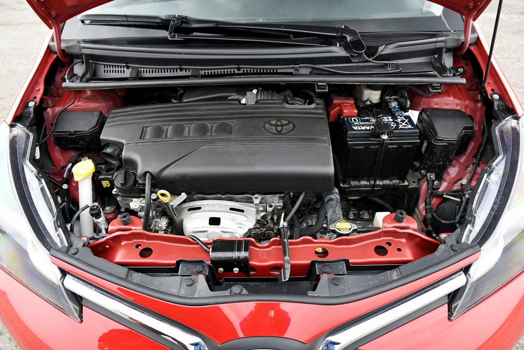 Toyota Yaris 1.33 VVT-i (73 kW)