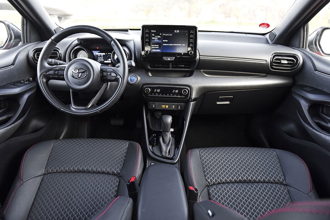Toyota Yaris 1.5 Hybrid e-CVT