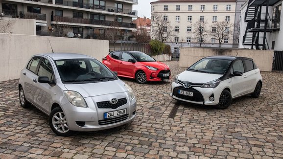 Vánoční minisetkání se čtenáři Auto.cz: Toyota Yaris 3x jinak a jeden trapas k tomu
