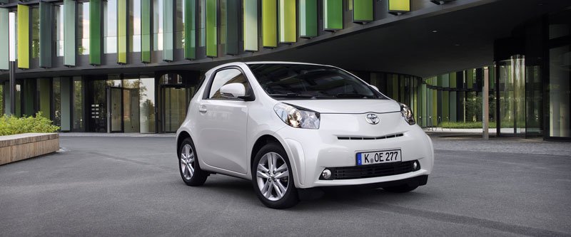 Toyota iQ