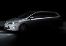 Toyota chystá své první hybridní kombi, nový Auris