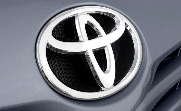 Toyota přebrala BMW titul nejcennější automobilové značky