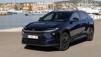 Toyoty bZ4X Toyoty bZ4X