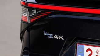 Toyoty bZ4X Toyoty bZ4X