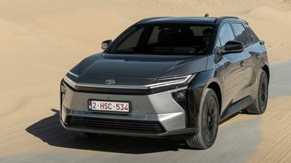 Toyoty bZ4X Toyoty bZ4X