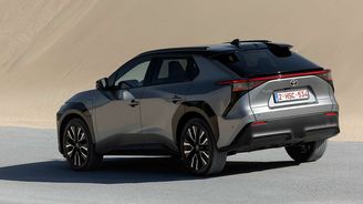 Toyoty bZ4X Toyoty bZ4X