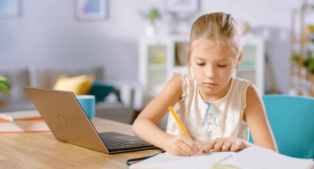 Máte doma dostatečné zázemí pro moderní vzdělávání vašich dětí?