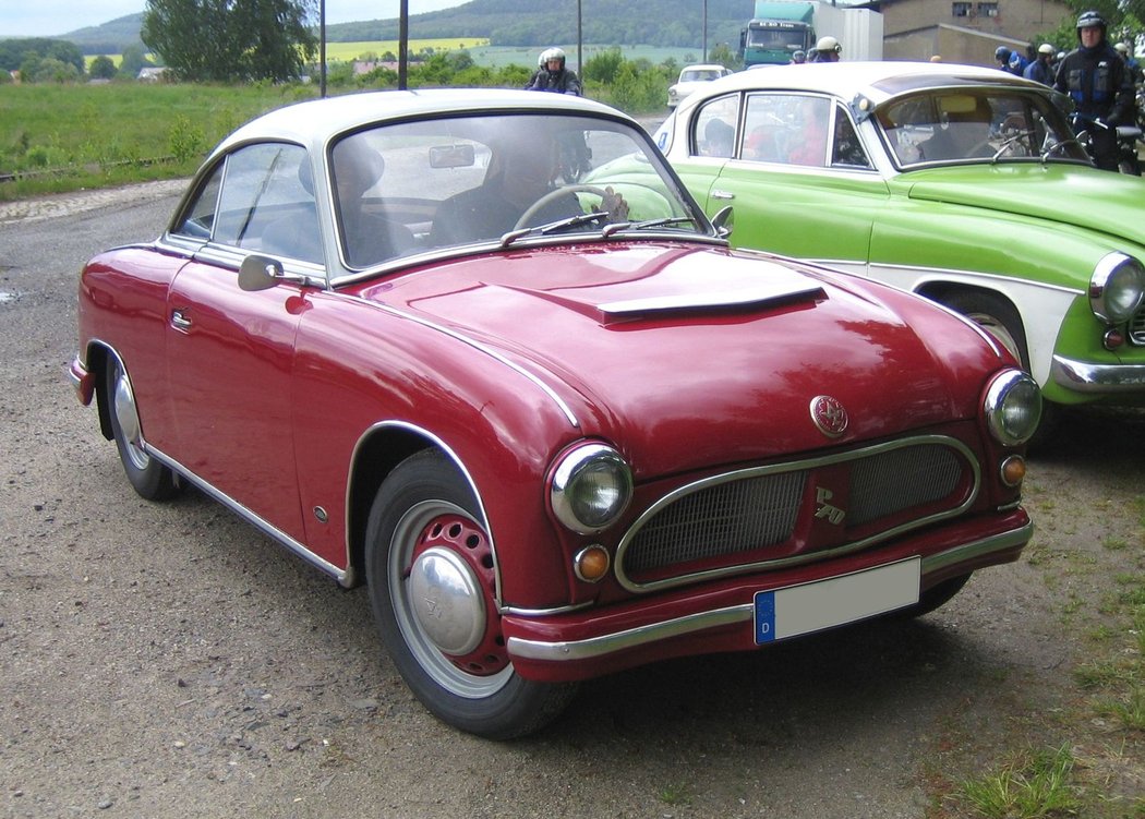 Trabant P 70 Coupe