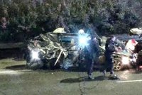 Tragická nehoda v Praze: Na silnici vyhasly dva mladé životy (20, 21): Muži auto sešrotovali o semafor
