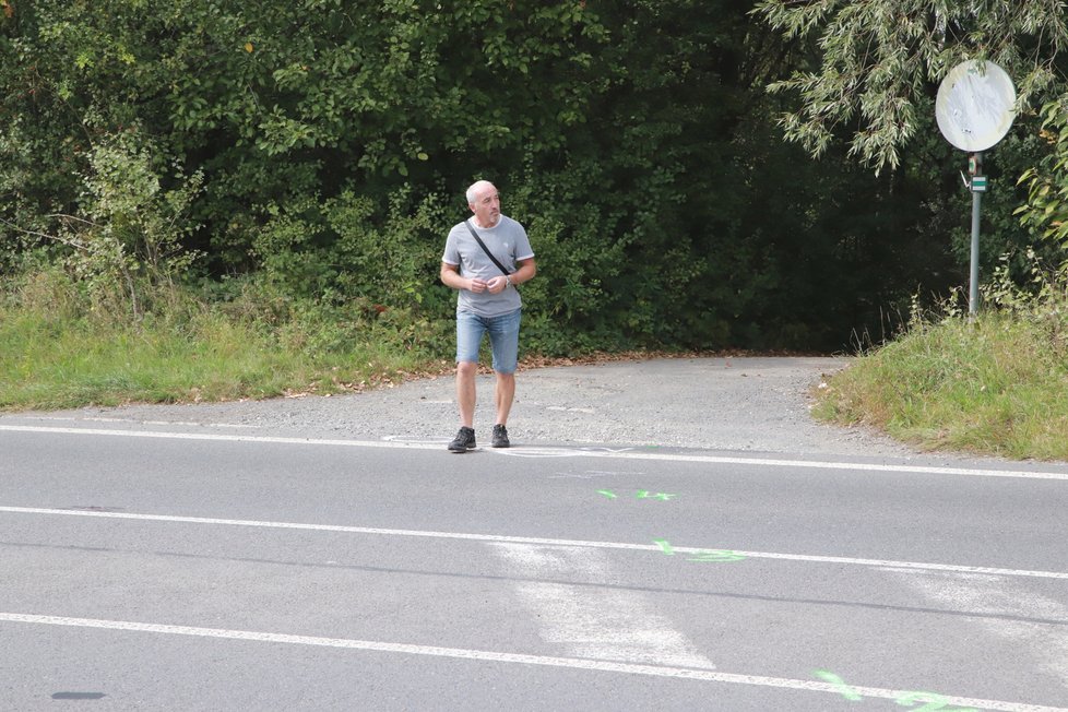 Petr Škňouřil (54) prochází místem tragédie v Přerově každý den. Vede tudy stezka do jeho zaměstnání.