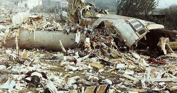 50 let od největší letecké tragédie v Česku: 115 turistů se vracelo z Jugoslávie, mezi záhony našlo smrt 79 z nich!