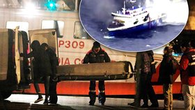 Tělo oběti požáru trajektu, který vyplul z Řecka do Itálie