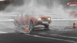 Trakce různých pohonů Trakce různých pohonů