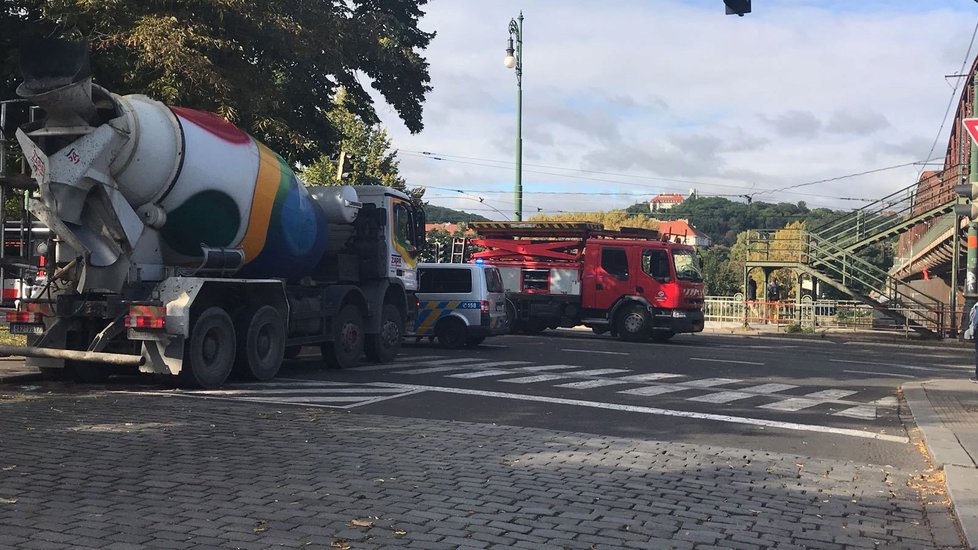 Mezi Palackého náměstím a Podolskou vodárnou nejezdí tramvaje.