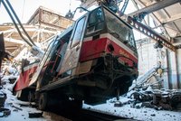 Rusové v Charkově zničili i tramvaje z Česka. Pražský dopravní podnik pošle nové zdarma