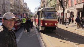 Tramvaj v Praze přejela malého chlapce.