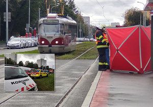 Tramvaj na Petřinách v Praze na místě usmrtila mladou ženu.