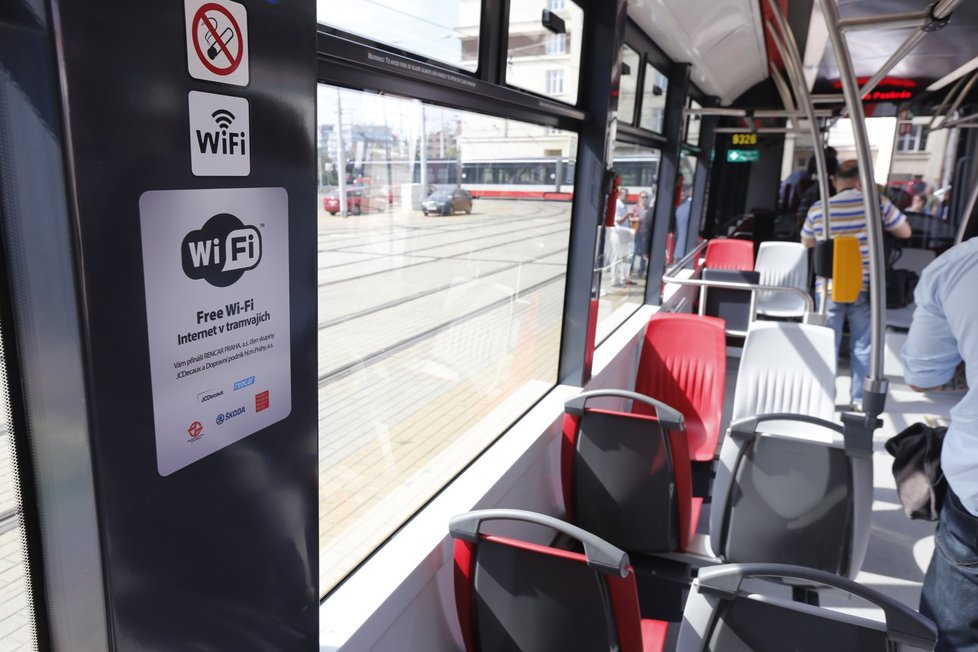 Nová tramvaj s Wi-Fi a klimatizací