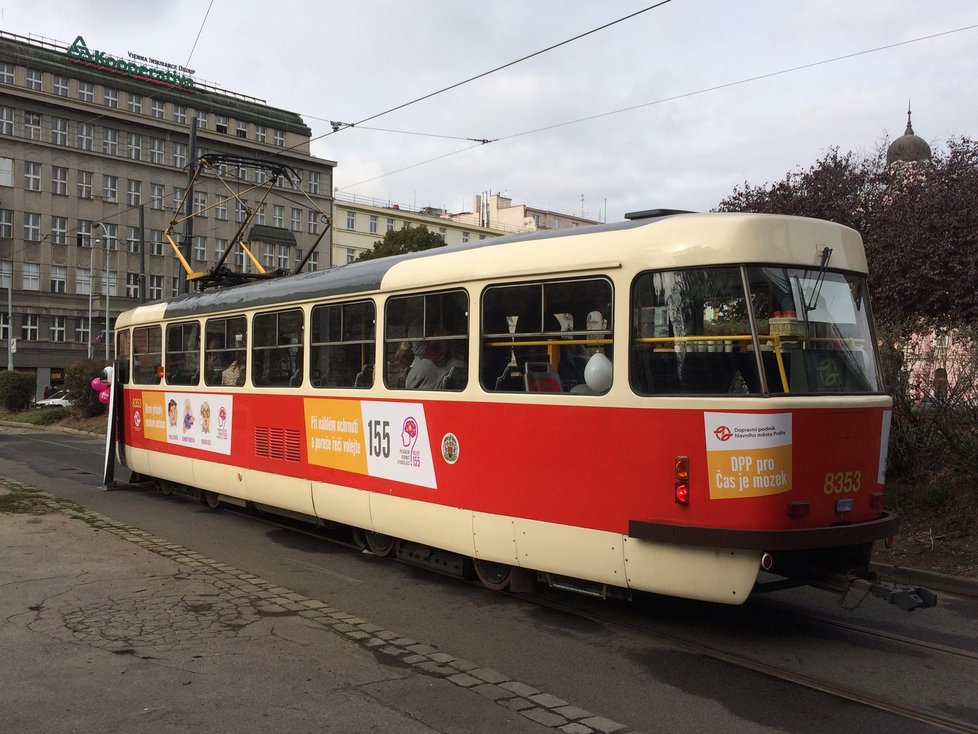 29. října 2019 se do ulic Prahy vypravila speciální tramvaj, kde se lidé mohli ledacos dozvědět o příznacích mozkové mrtvice i tom, jak se zachovat v případě, že je u některých lidí poznají.