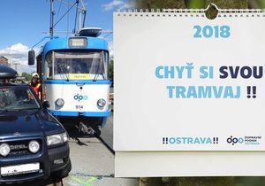 Šedesát nehod tramvají za první půlrok inspirovalo Ostravany k tvorbě netradičního kalendáře.