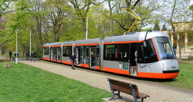 Pozměněná tramvaj 14T