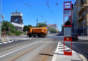 Na Vinohradskou se 28. června 2019 vrátily po tříměsíční rekonstrukci tramvaje.