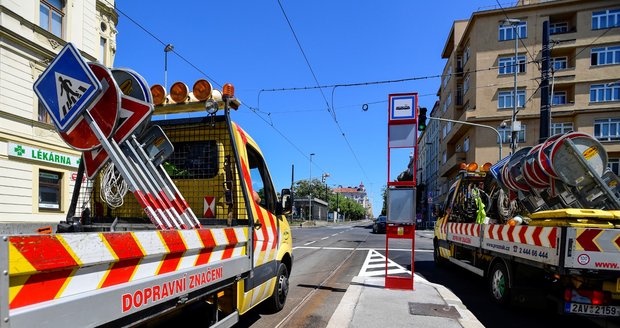 Na Vinohradskou se 28. června 2019 vrátily po tříměsíční rekonstrukci tramvaje.