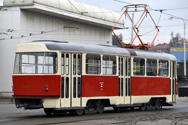 Legenda pražské tramvajové sítě - tramvaj typu T3, začala brázdit pražské ulice ěhem období, kdy byl v čele hlavního ěmsta Adolf Svoboda. (ilustrační foto)