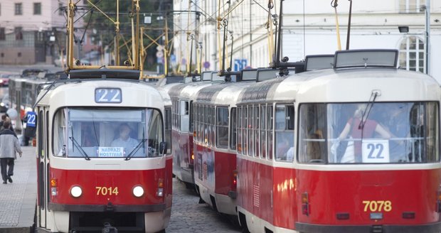 Přes léto to bude v Praze s MHD tragédie: Nebudou jezdit některé tramvaje ani metro