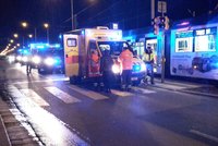 V Praze se srazily tramvaje: Při nehodě se zranilo devět lidí