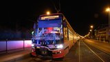Srážka dvou tramvají v Praze na Evropské: Čtyři lidé se zranili, škoda je 5 milionů